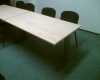 Prodám 2x nové stoly 160x80 světlé dřevo, vhodné do zasedačky a 1x židle polohovací na kolečkách