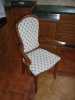 Sada 8ks židlí. Materiál: lakovaný BUK. Čalouněno.
Téměř nepoužívané.