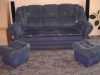 Prodám rozkládací sedací soupravu s úložným prostorem, modré barvy se dvěma taburety v dobrém stavu. Rozměr 180x90x90cm.   