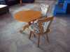 

 Stůl dřevo. Židle dřevo + látka.

Rozměry stolu: Průmět desky 84 cm. Výška 61,5 cm.

Použité zboží. Dobrý stav.

Možno dovézt.