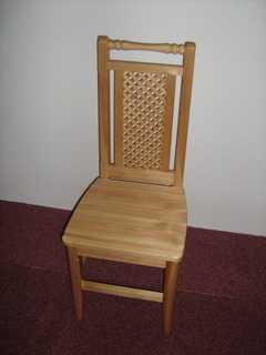 Židle z masivu