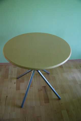 Jídelní stůl se 4mi židlemi